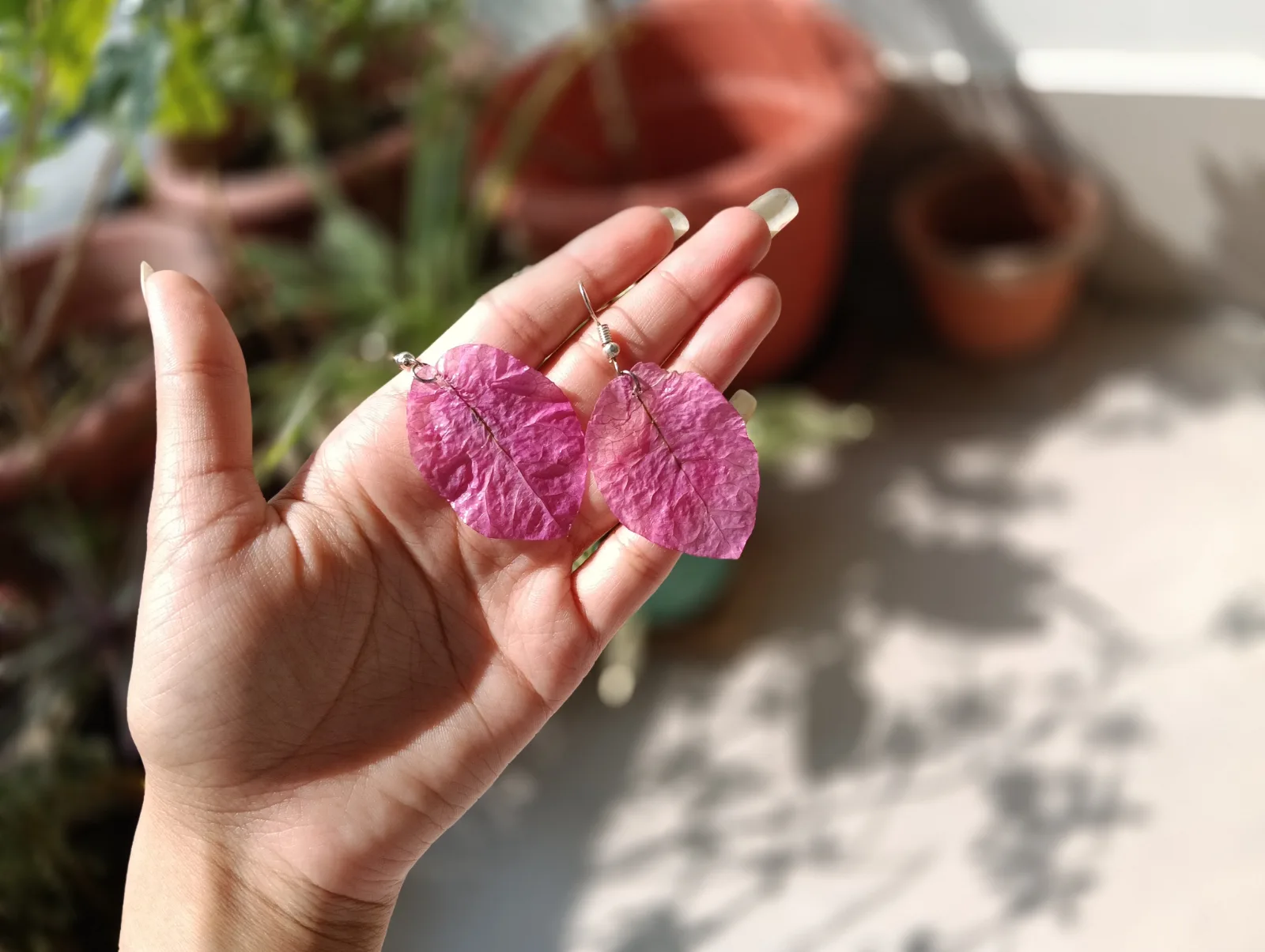 Pink leaf earrings ✨🩷🫧